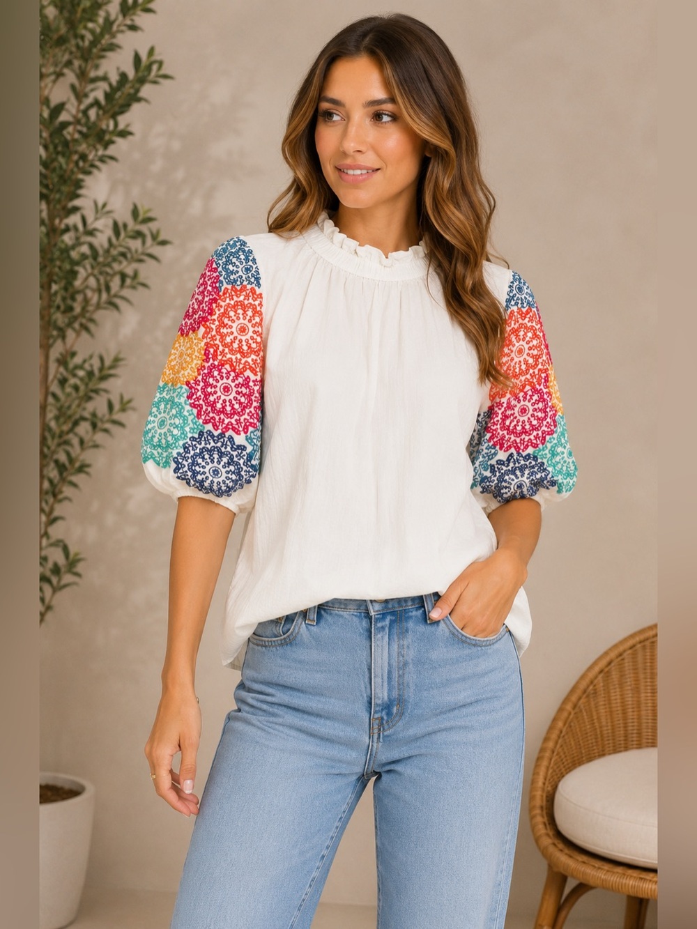 THML White Embroidered Floral Puff Sleeve Top Women’s Size S Button Back Blouse
